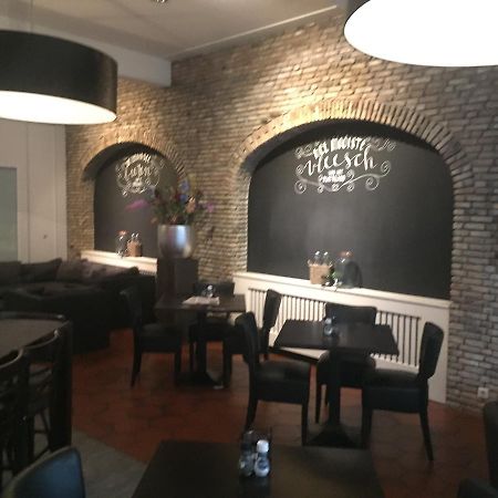 Plein 13 Hotel Drunen Ngoại thất bức ảnh